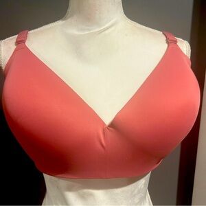 Victoria SecretWear Everywhere Lightly Lined Wireless Bra 16P6 Soft